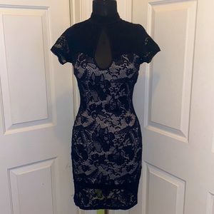 Sarah la mini Dress.